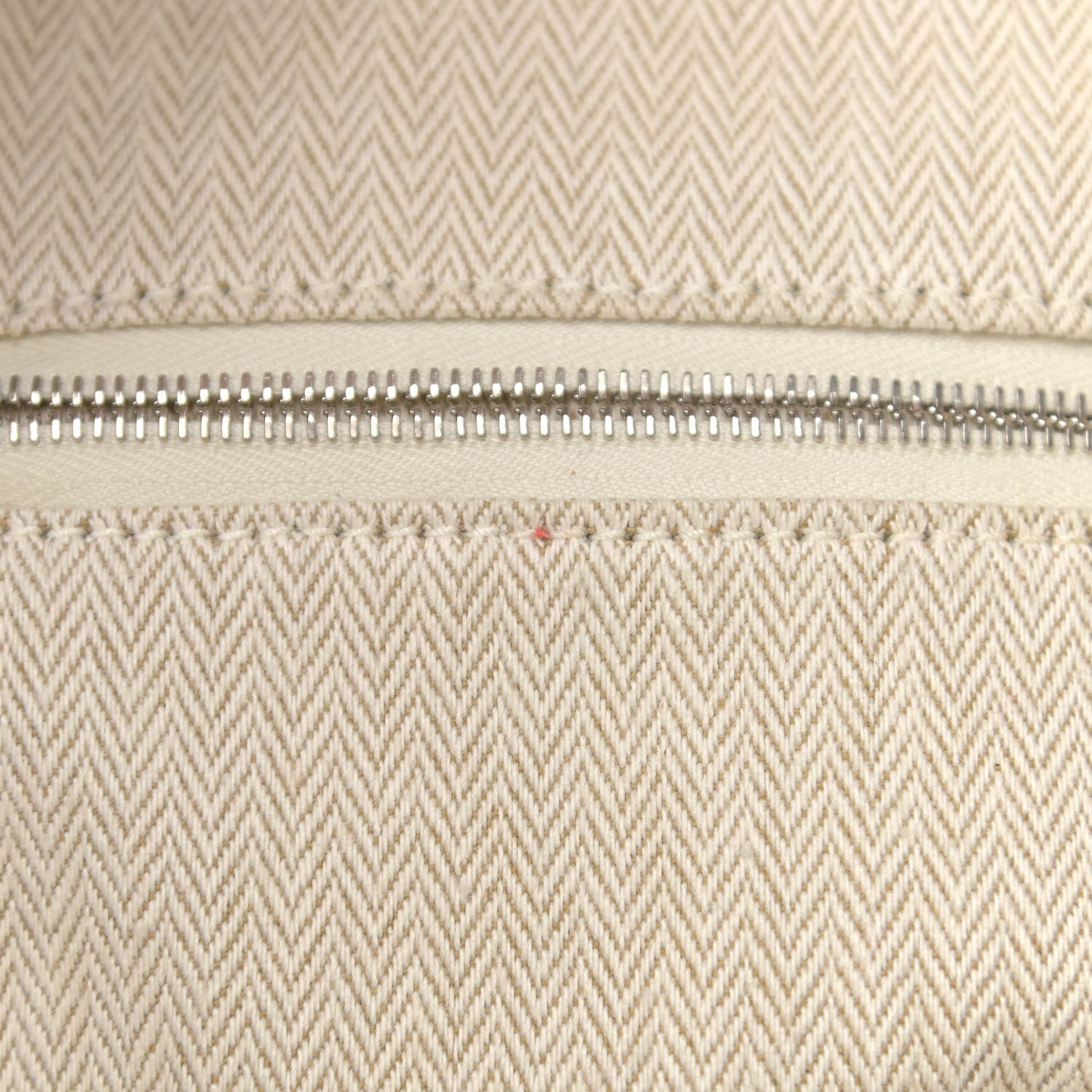 Hermes Taurillon Clemence Victoria II 35 Gold 12 of 14