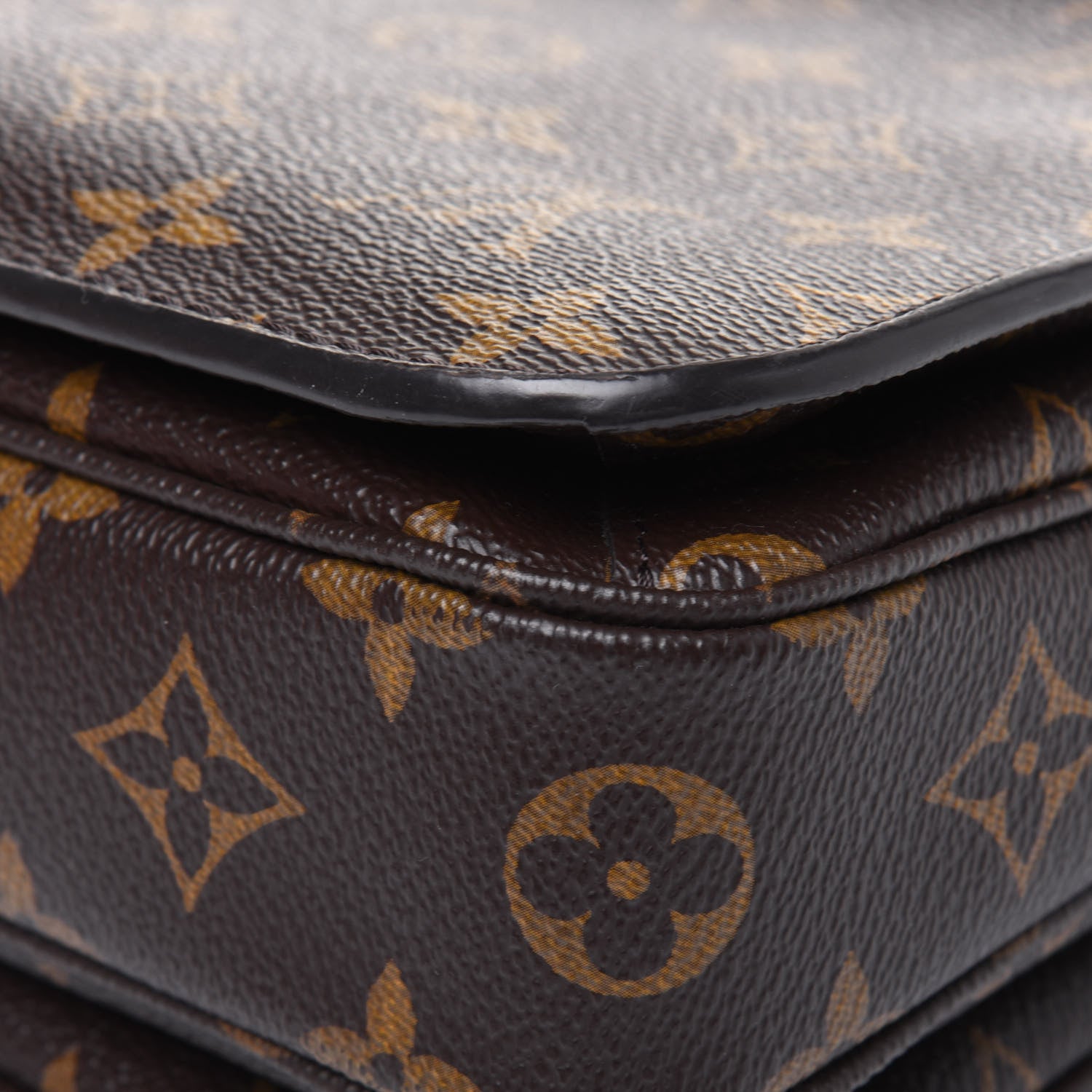 Louis Vuitton Monogram Pochette Metis 15 of 27