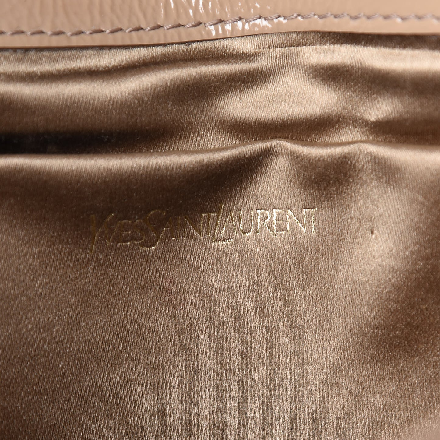 Textured Patent Calfskin Monogram Large Belle De Jour Clutch Beige