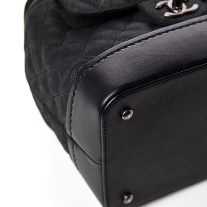 Chanel Iridescent Grained Calfskin Quilted Globe Trotter Vanity Case Black 10 of 12
