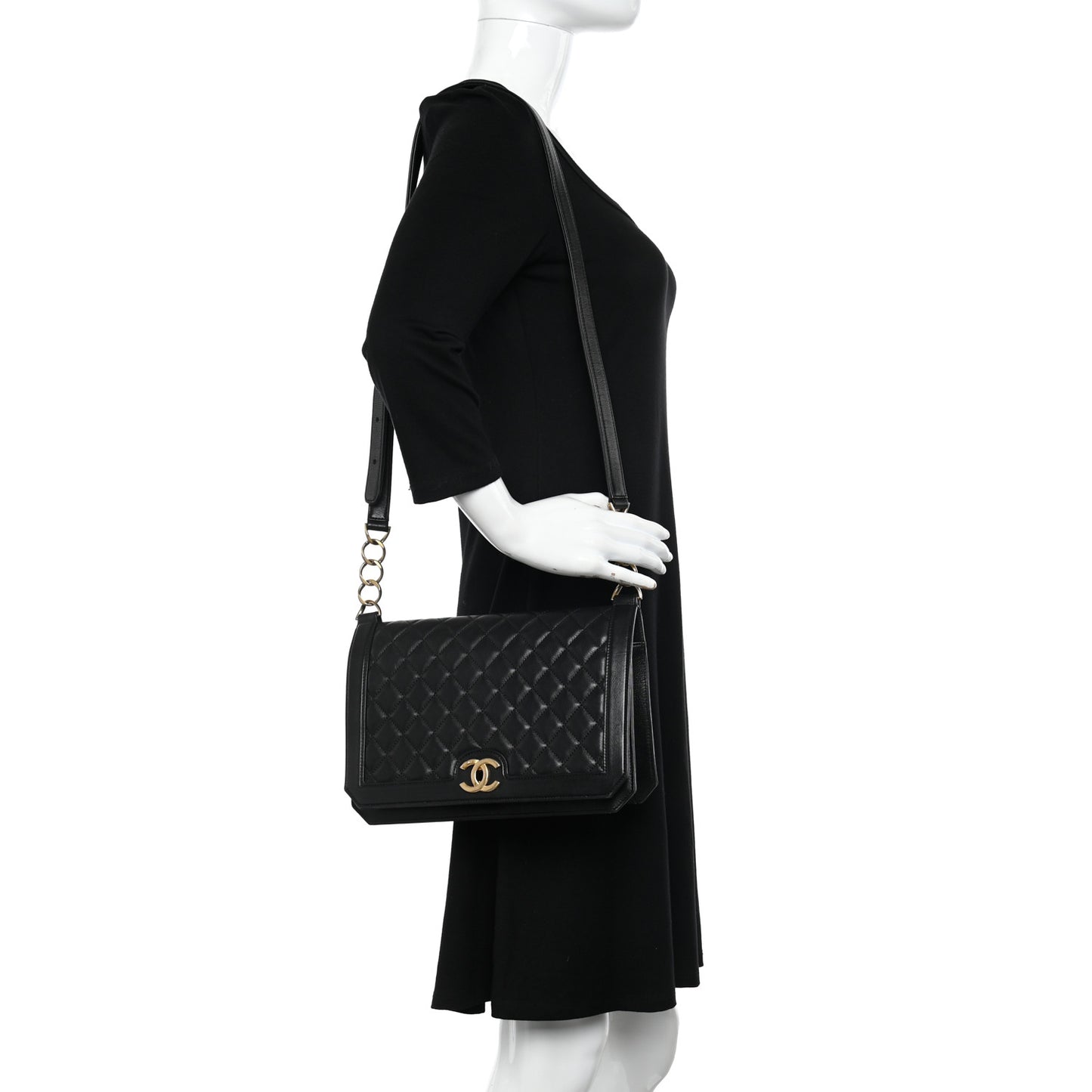 Calfskin Quilted Large Chain Link Full Flap Black