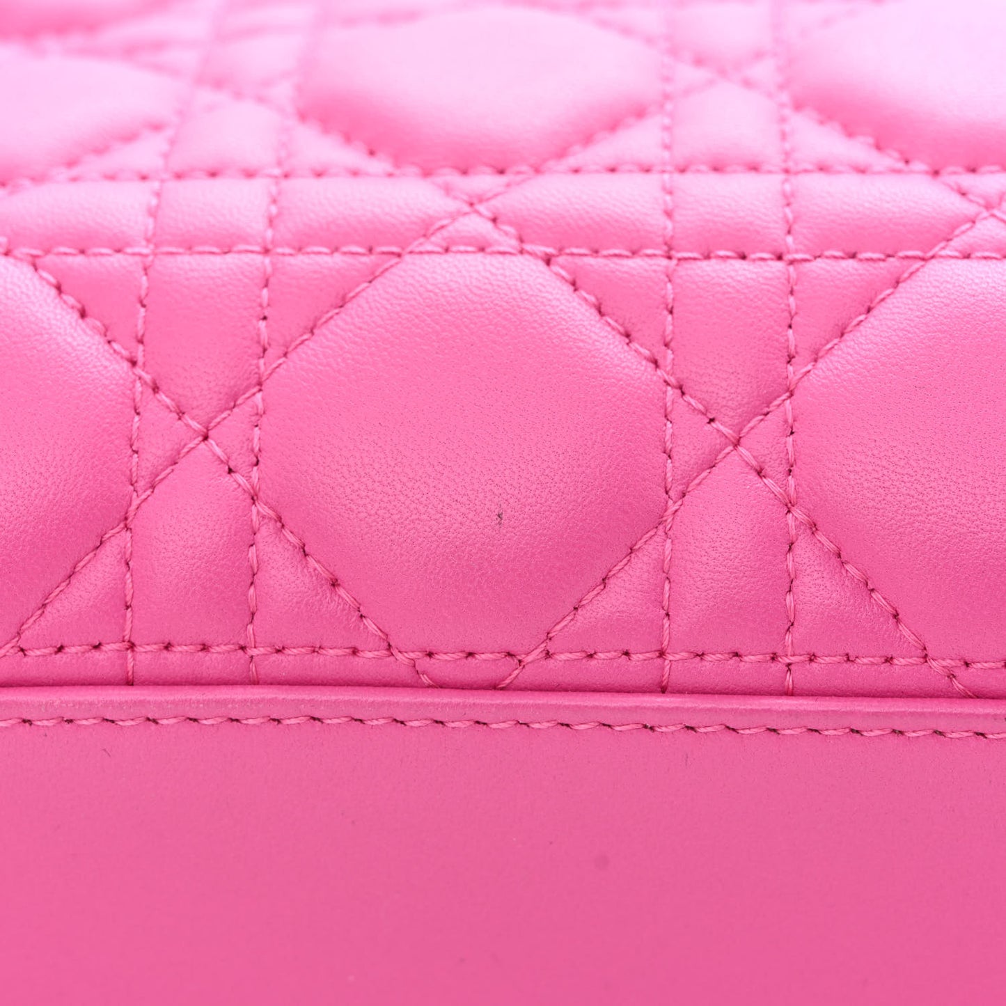 Lambskin Cannage Medium Lady Dior Pink