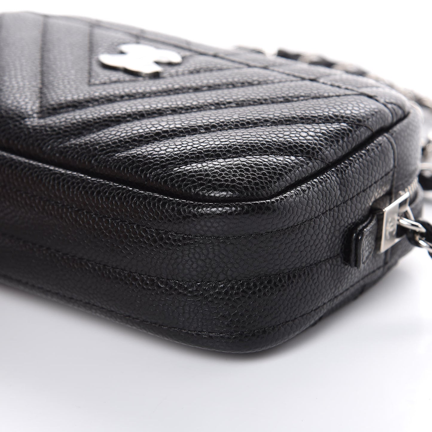 Caviar Chevron Quilted Camera Case Black