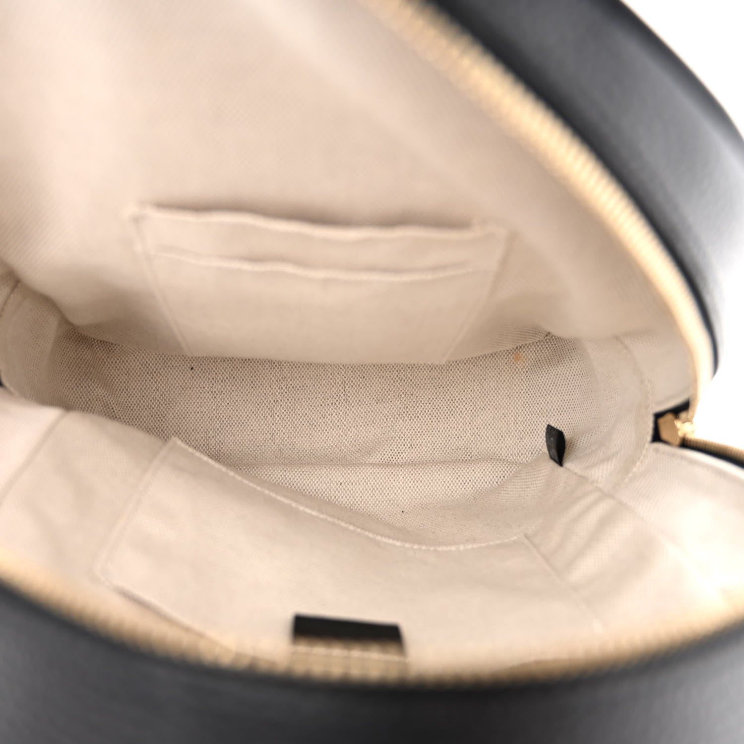 Gucci Pebbled Calfskin Soho Chain Backpack Black 5 of 9