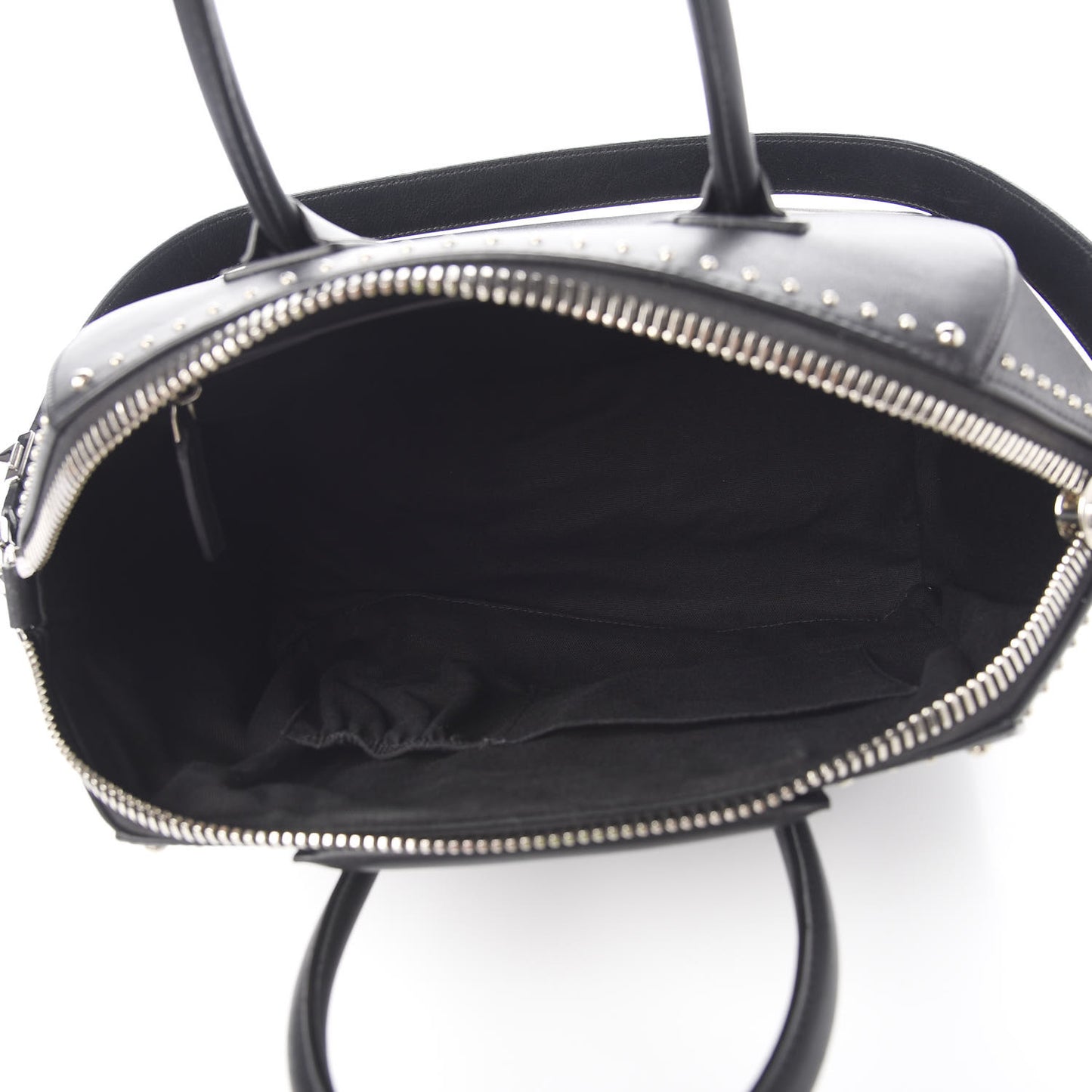 Calfskin Medium Studded Antigona Black
