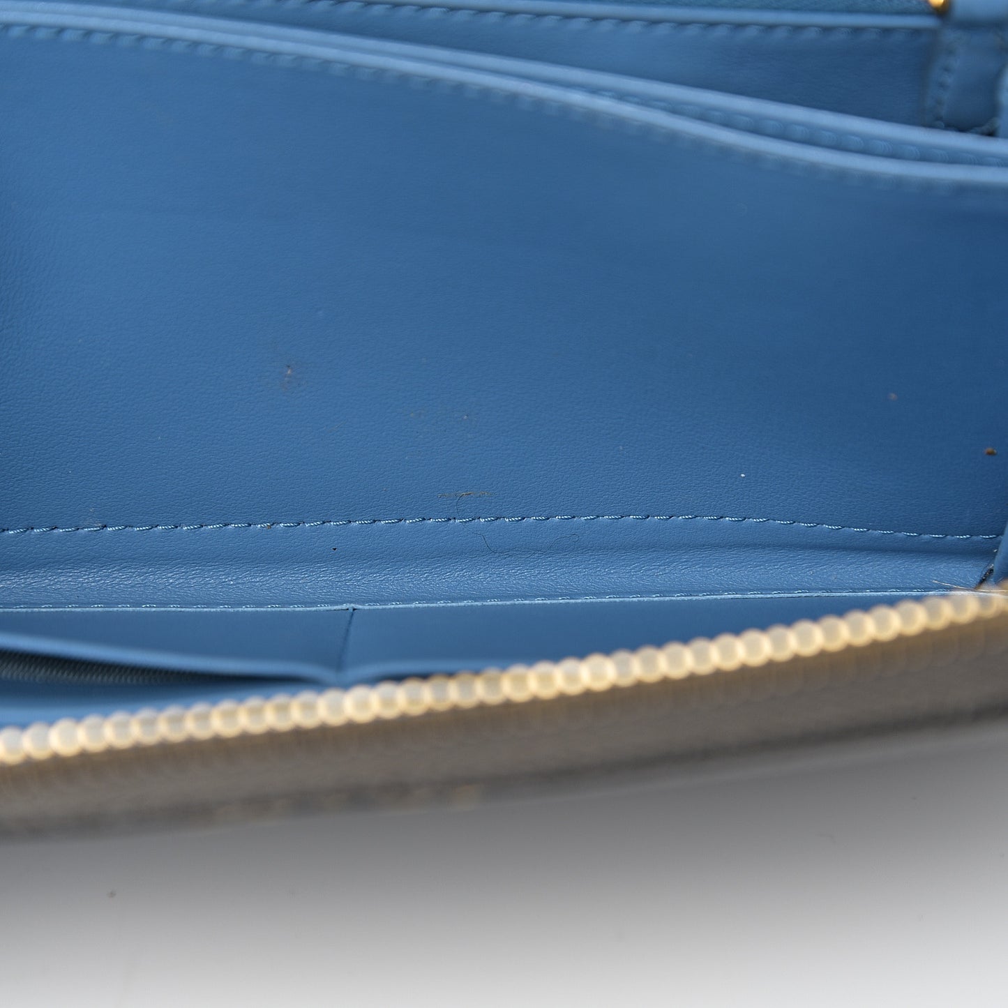 Vitello Daino Zip Around Wallet Marmo Cobalto