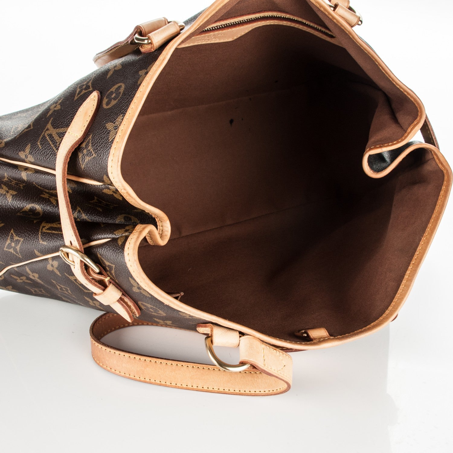 Louis Vuitton Monogram Batignolles Horizontal 5 of 7