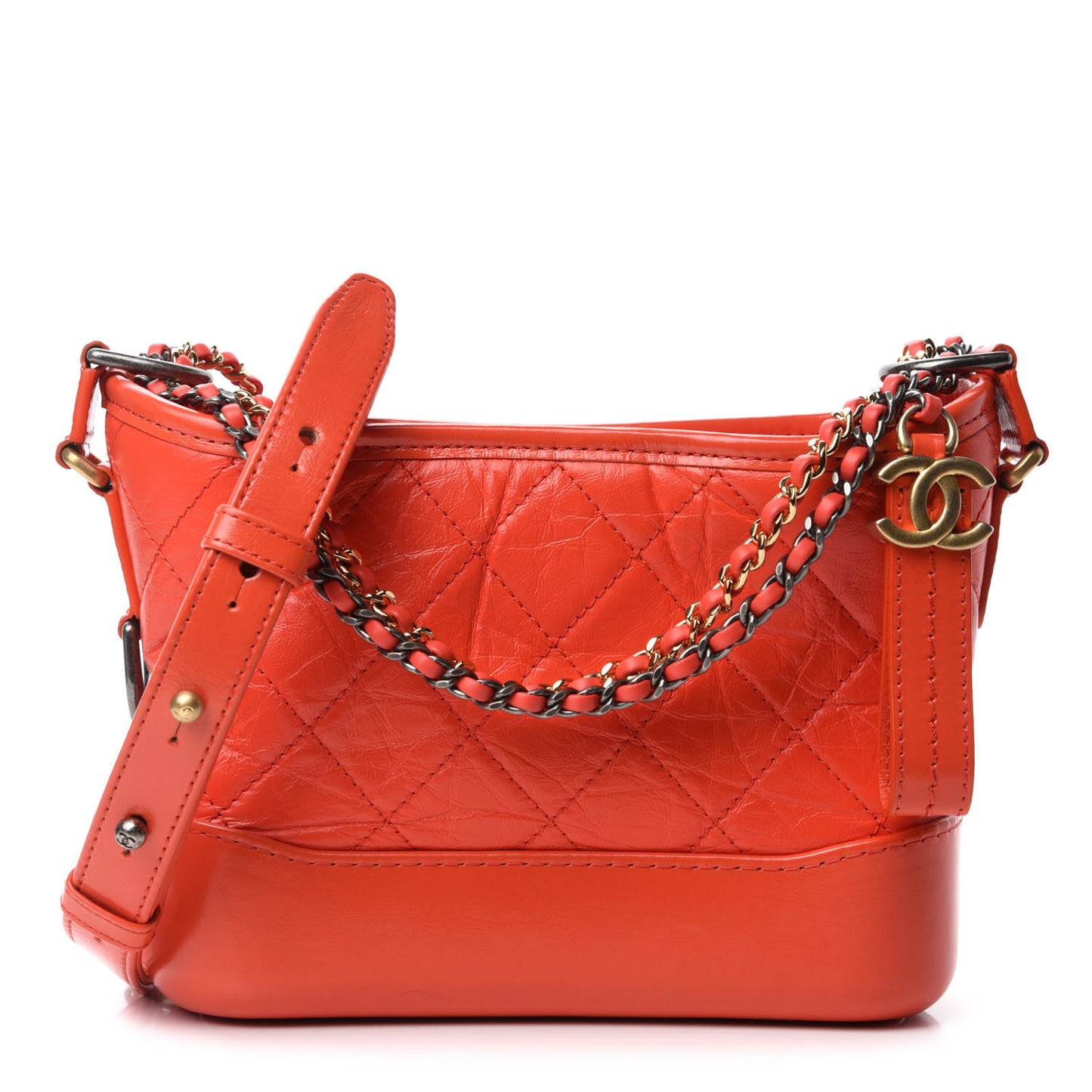 Aged Calfskin Quilted Small Gabrielle Hobo Red