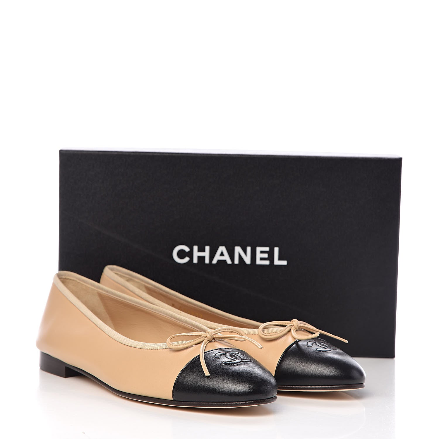 Chanel Lambskin Cap Toe CC Ballerina Flats 41 Beige Black 11 of 11