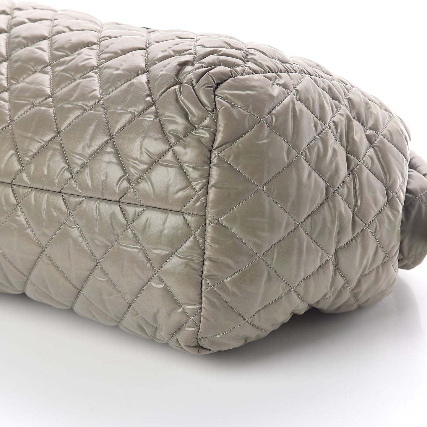 Nylon Quilted Coco Cocoon Bowler Green