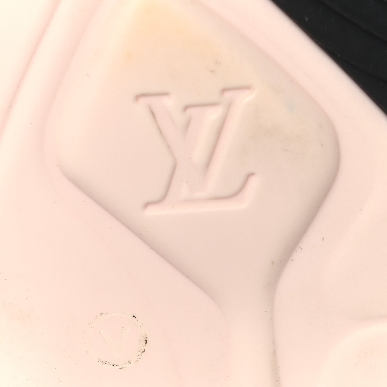 Louis Vuitton Mix Materials Suede Calfskin Run 55 Sneakers 39 Pink 9 of 9