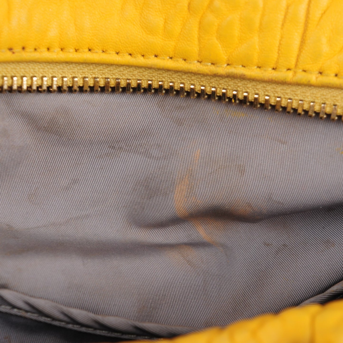 Pebbled Lambskin Rocco Yellow Light Gold Hardware