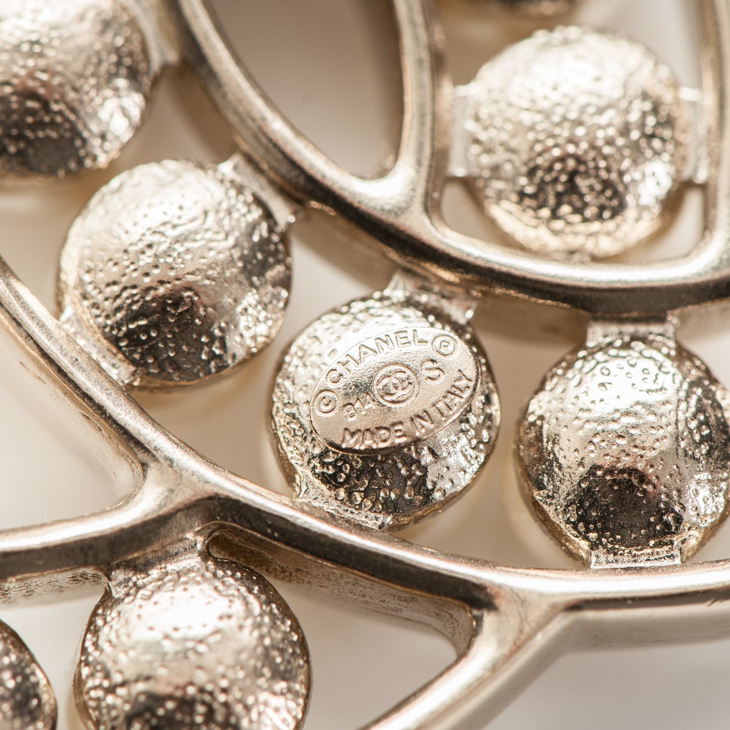 Pearl CC Brooch Light Gold