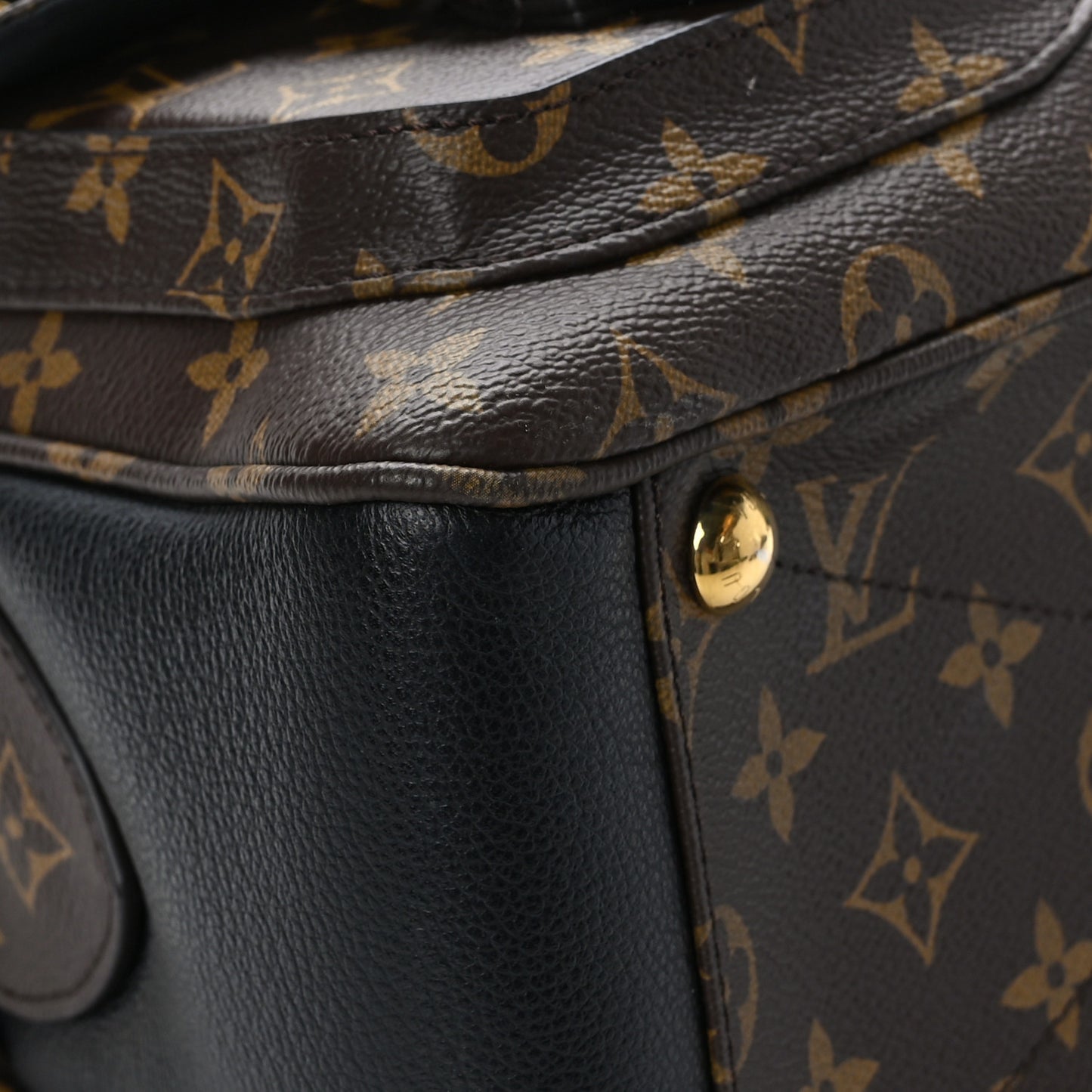 Monogram Manhattan NM Black