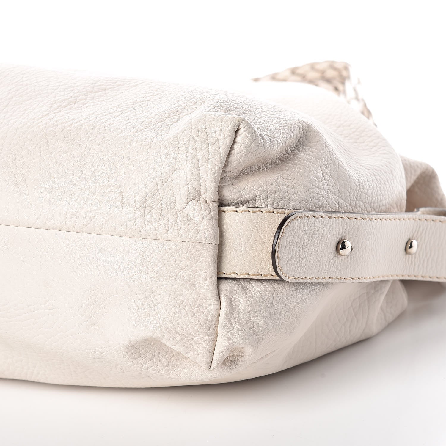 Gucci Pebbled Calfskin Large Bamboo Bar Tassel Shoulder Bag White 6 of 17