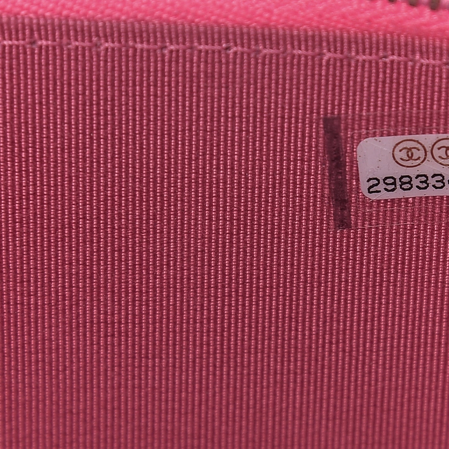 Caviar Quilted Small Vanity Case With Chain Pink