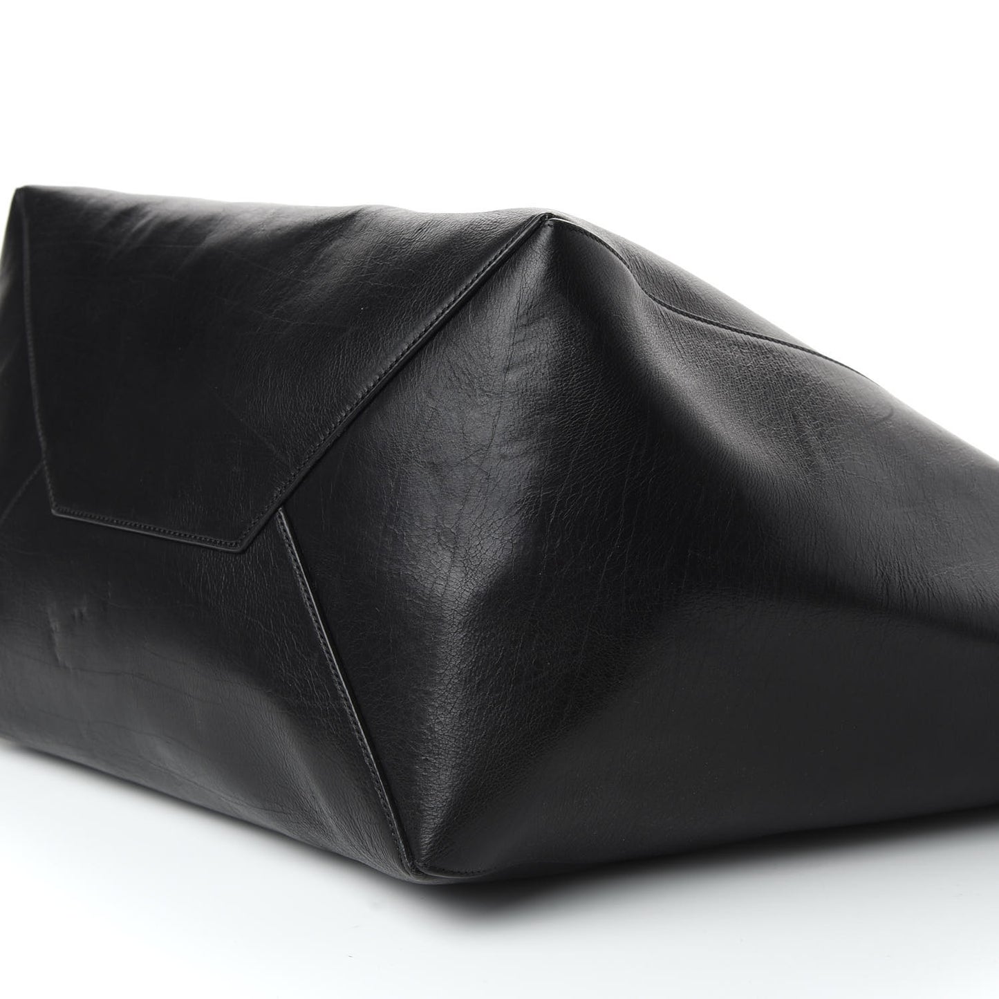 Calfskin Clasp Horizontal Cabas Black