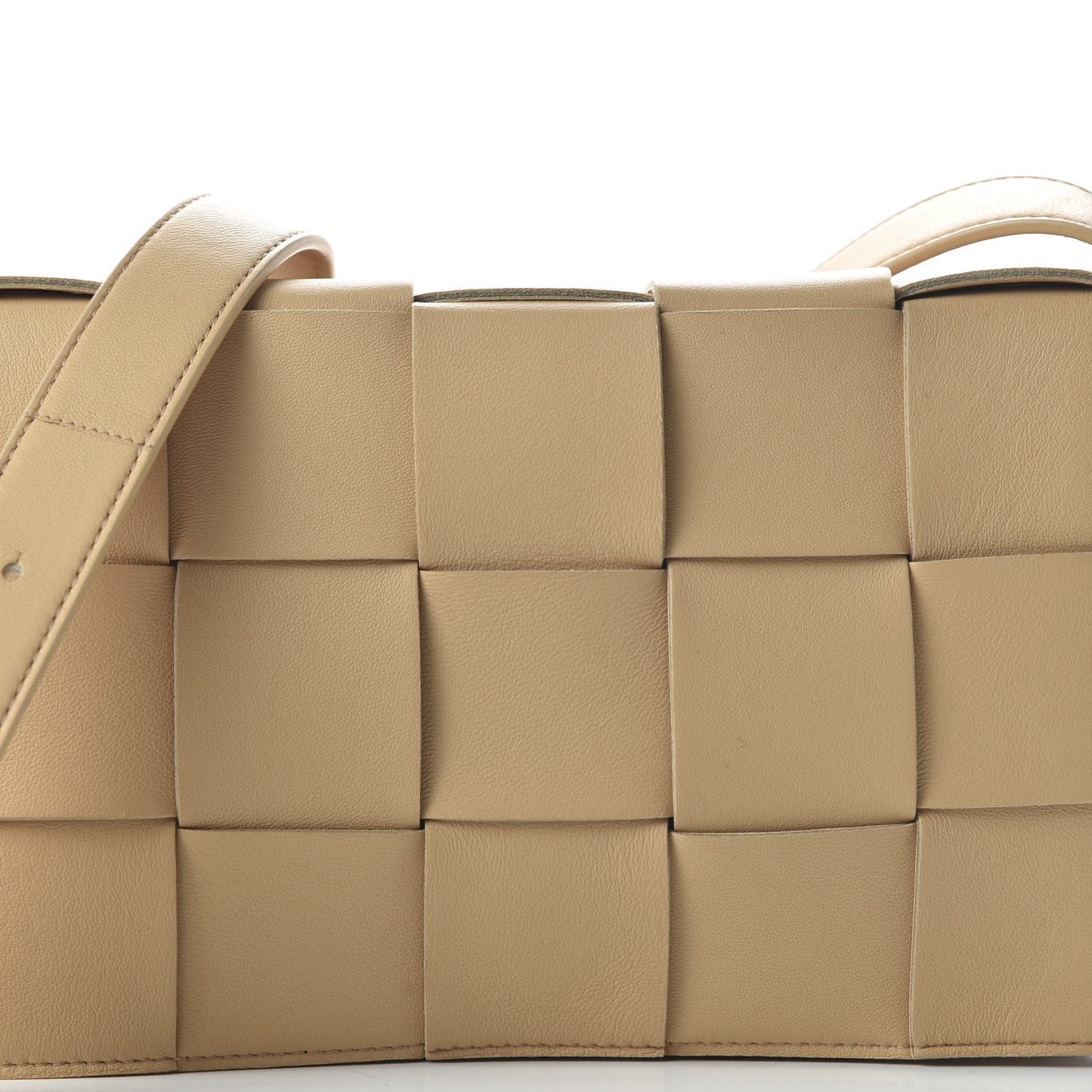 Lambskin Maxi Intrecciato Cassette Crossbody Bag Nude