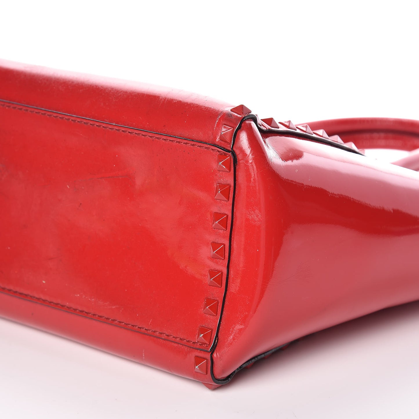 Patent Monochrome Rockstud Double Handle Tote Rosso Valentino