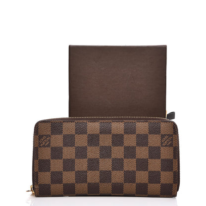 Louis Vuitton Damier Ebene Zippy Wallet 9 of 9
