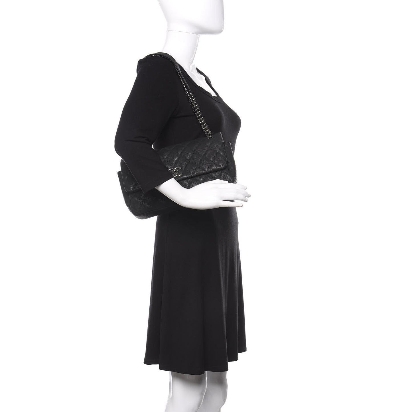 Iridescent Caviar Quilted Medium Lady Pearly Flap Black