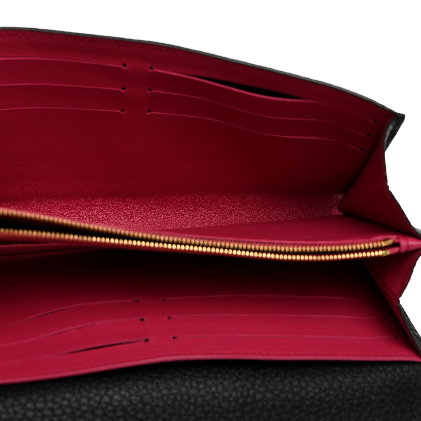 Taurillon Capucines Wallet Black