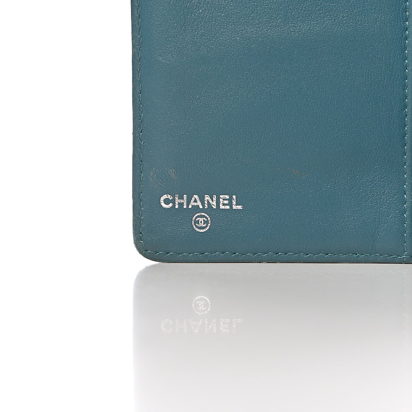 Lambskin Quilted Yen Wallet Blue