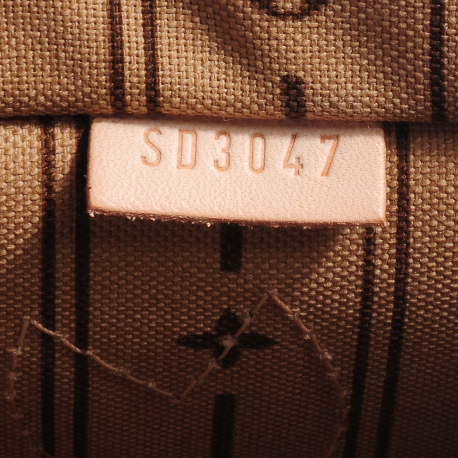 Louis Vuitton Monogram Neverfull PM 8 of 8