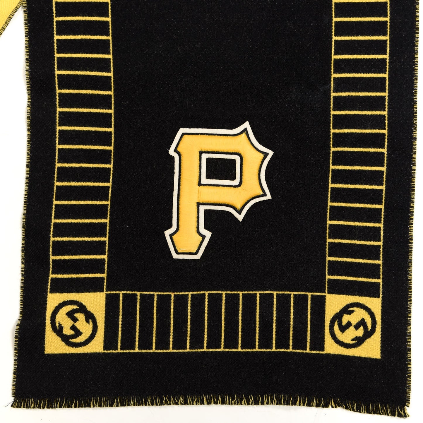 X MLB Wool Pittsburgh Pirates Patch Crew Scarf Black Yellow