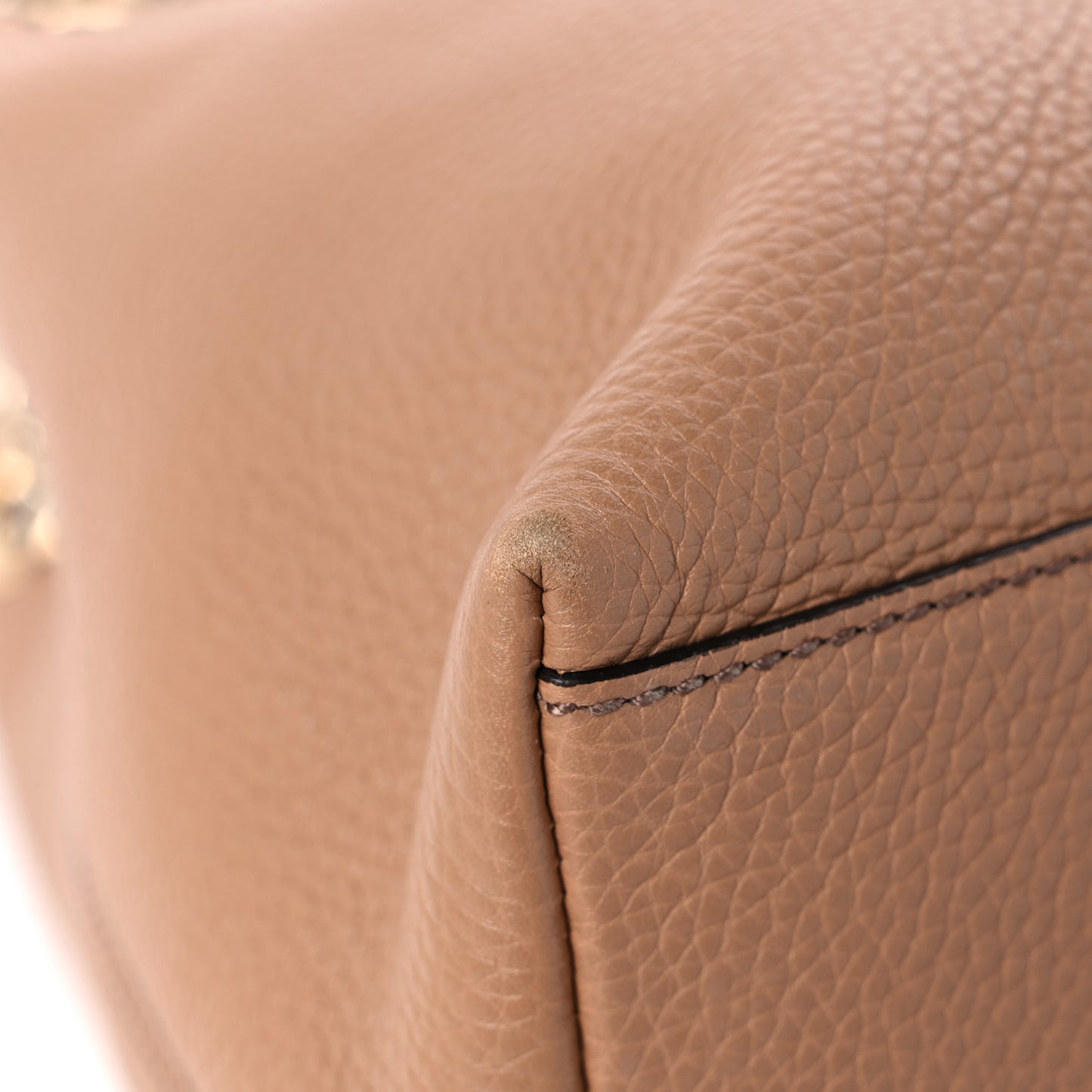 Pebbled Calfskin Medium Soho Chain Shoulder Bag Camelia