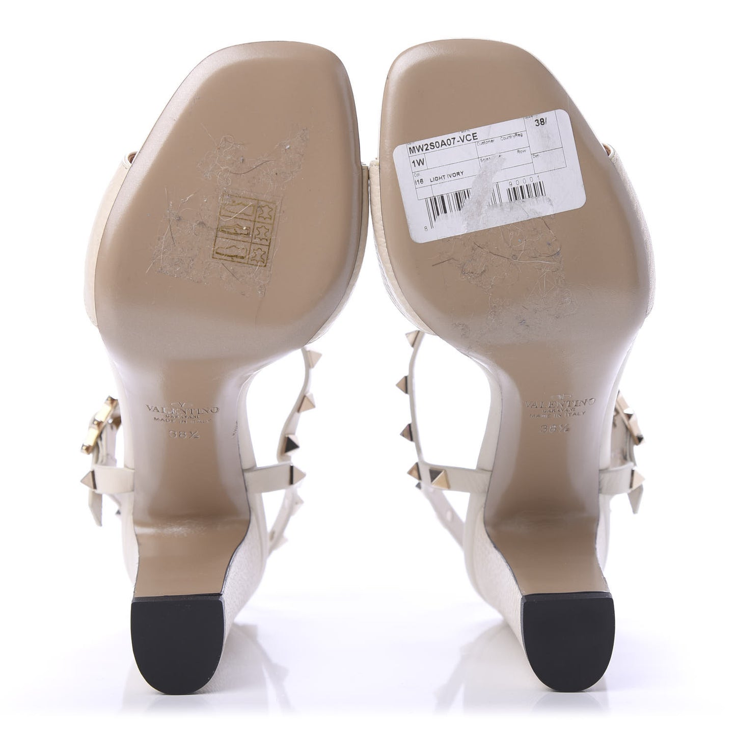 Pebbled Calfskin Rockstud Ankle Strap 5/105mm Sandals 38.5 Light Ivory