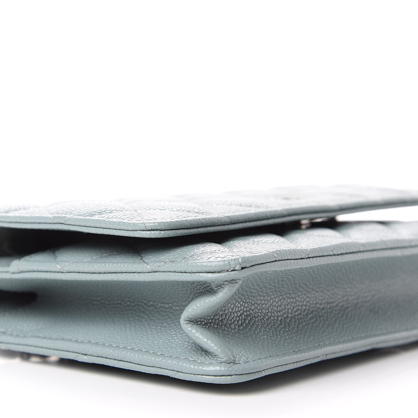 Caviar Quilted Wallet On Chain WOC Light Blue