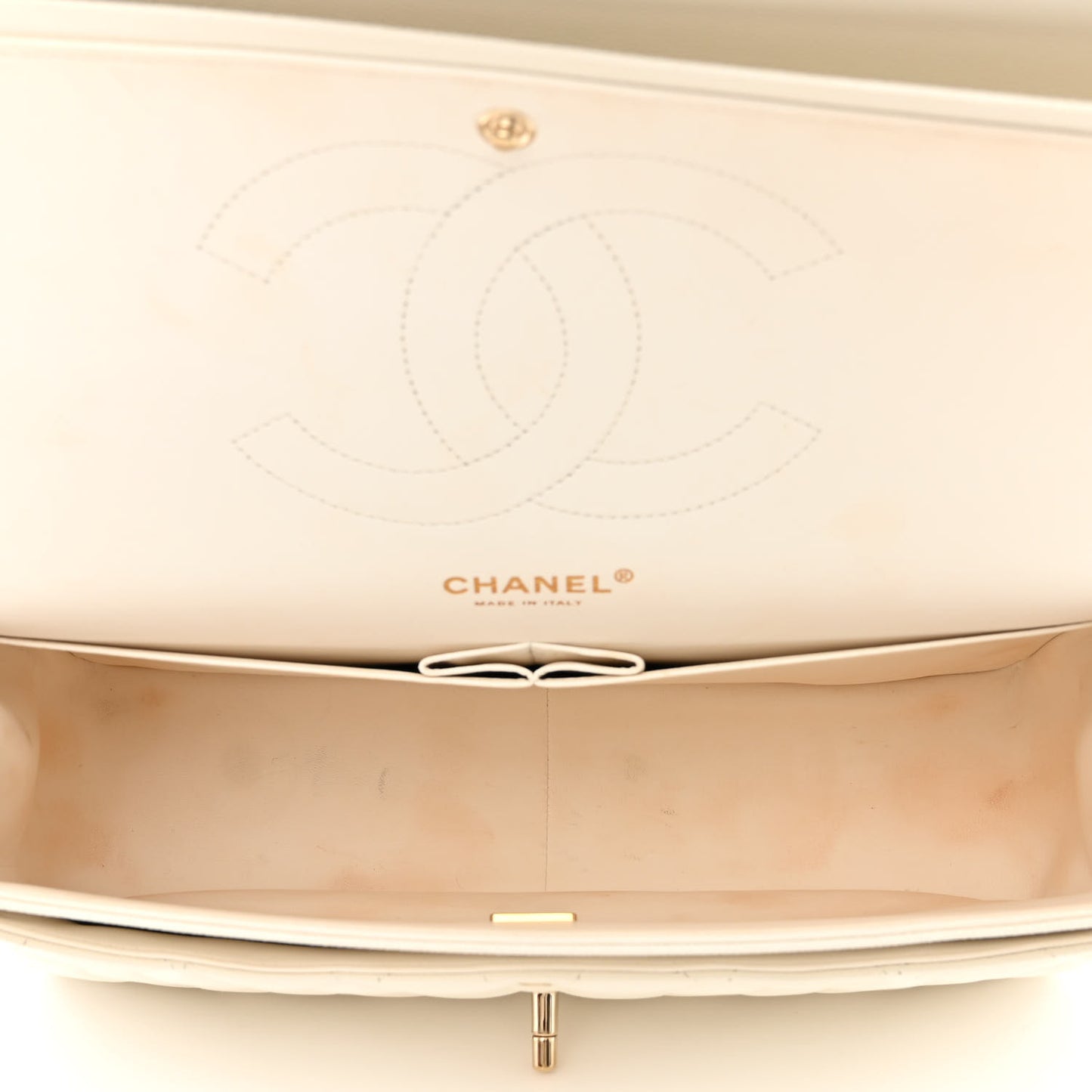 Caviar Quilted Jumbo Double Flap White