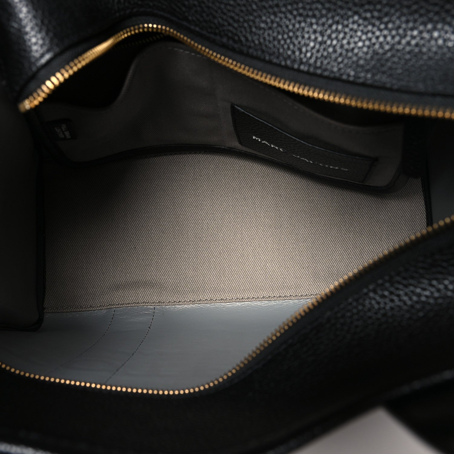 Marc Jacobs Grained Calfskin Medium The Tote Bag Black 5 of 9