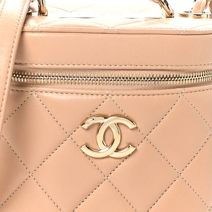 Chanel Lambskin Quilted Trendy Vanity Case Beige 8 of 10
