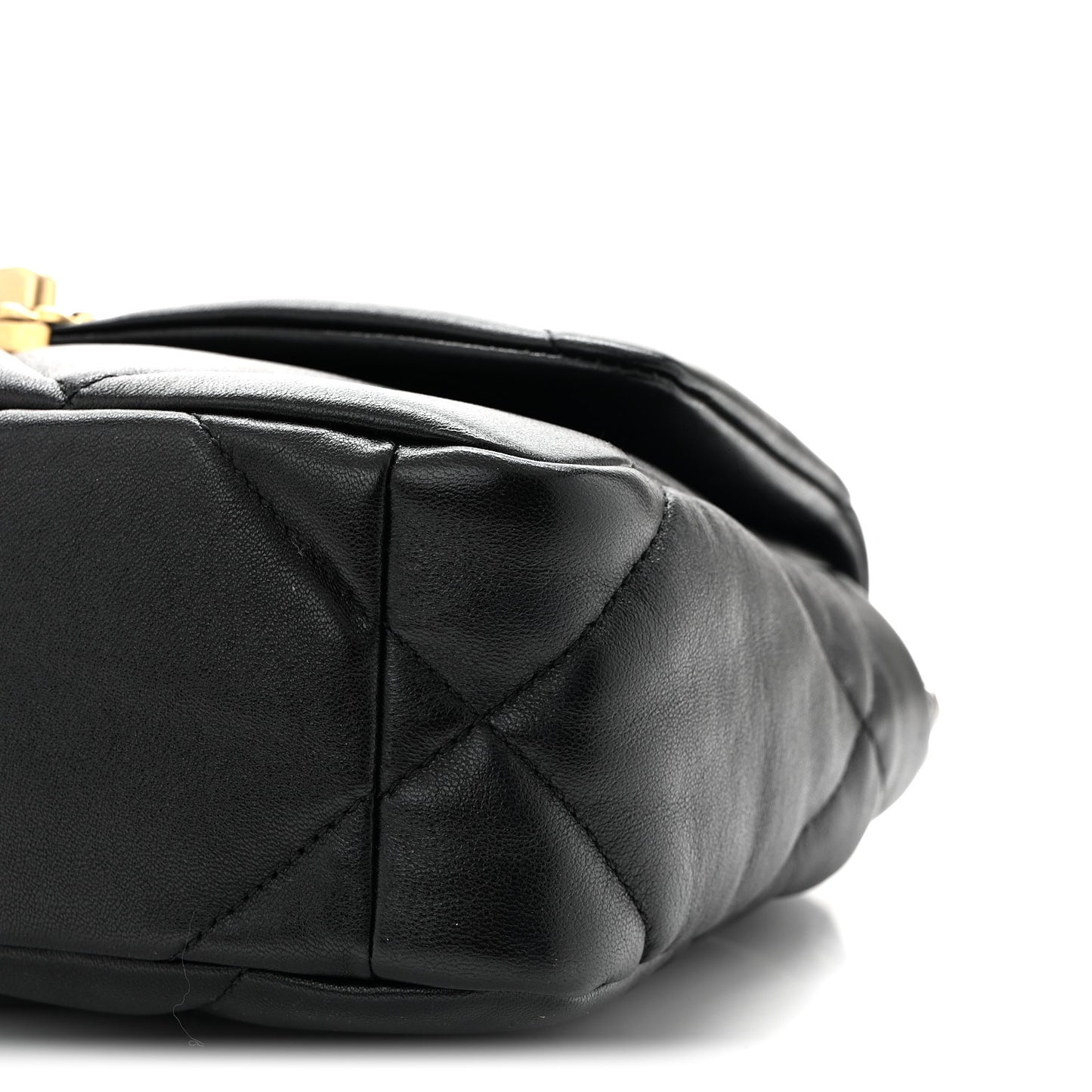 Lambskin Quilted Medium Chanel 19 Flap Black