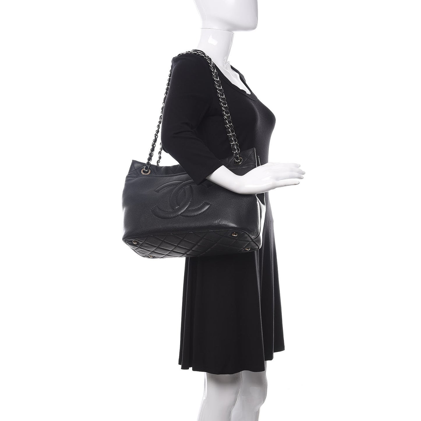 Caviar Timeless CC Soft Tote Black