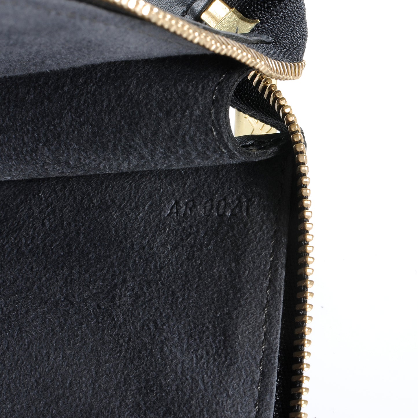 Epi Pochette Accessories 24 Black
