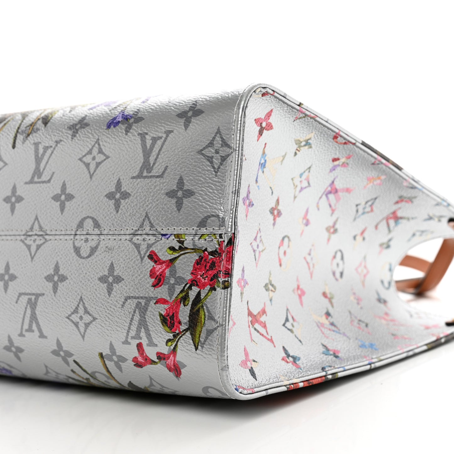 Metallic Monogram LV Garden OnTheGo MM Silver