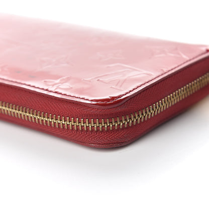 Louis Vuitton Vernis Zippy Wallet Pomme D'Amour 15 of 17