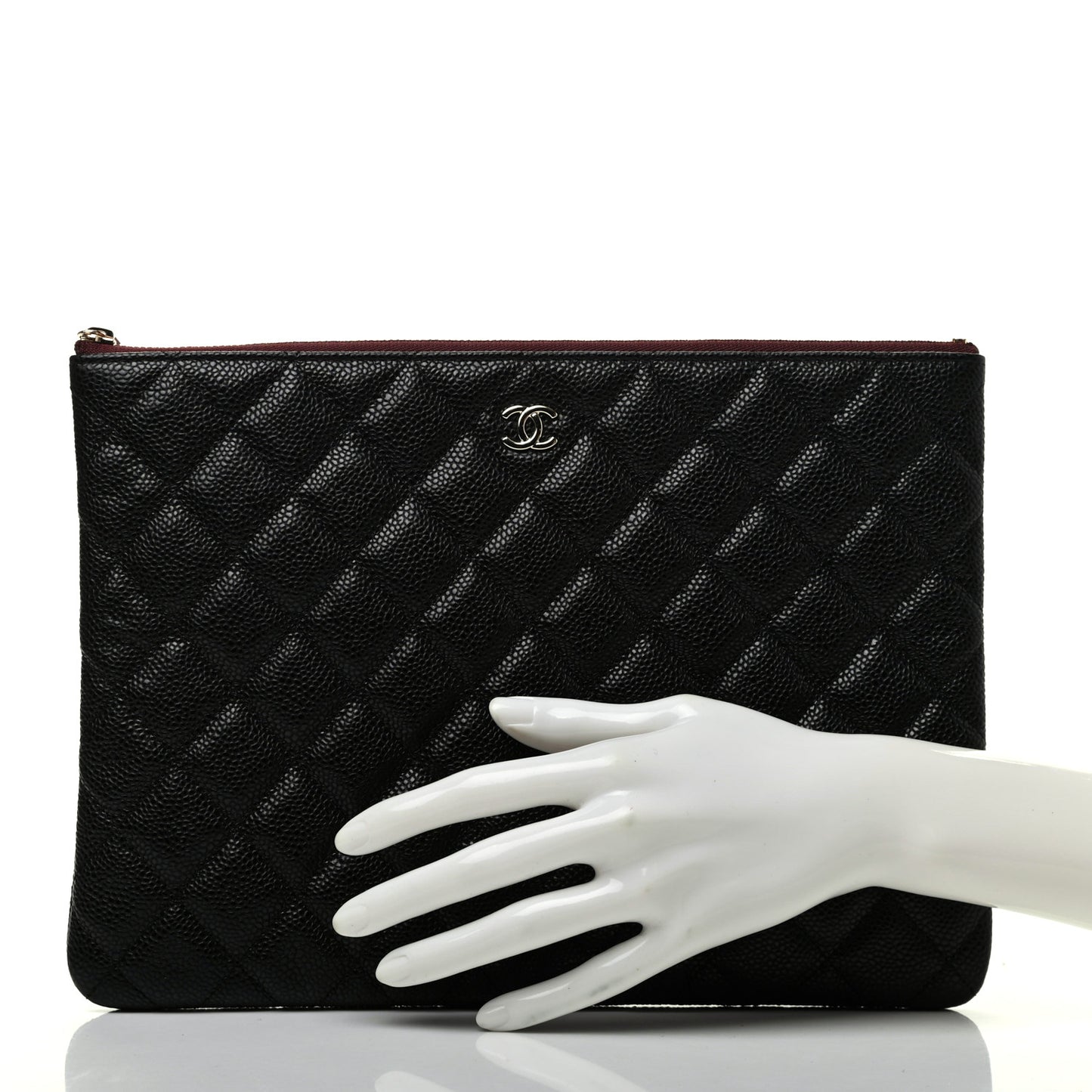 Caviar Quilted Medium Cosmetic Case Black