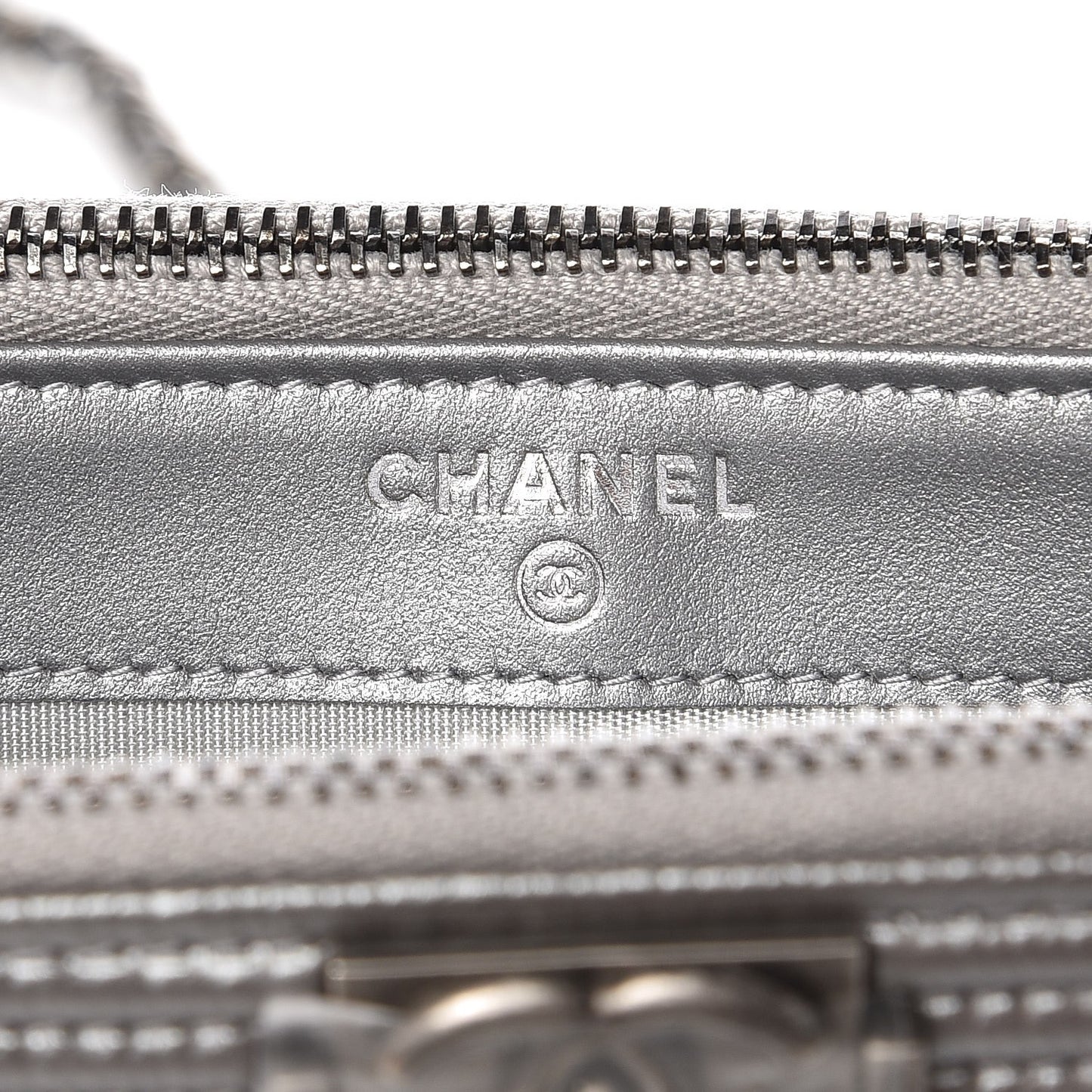 Metallic Caviar Quilted Small Boy Clutch With Chain Silver