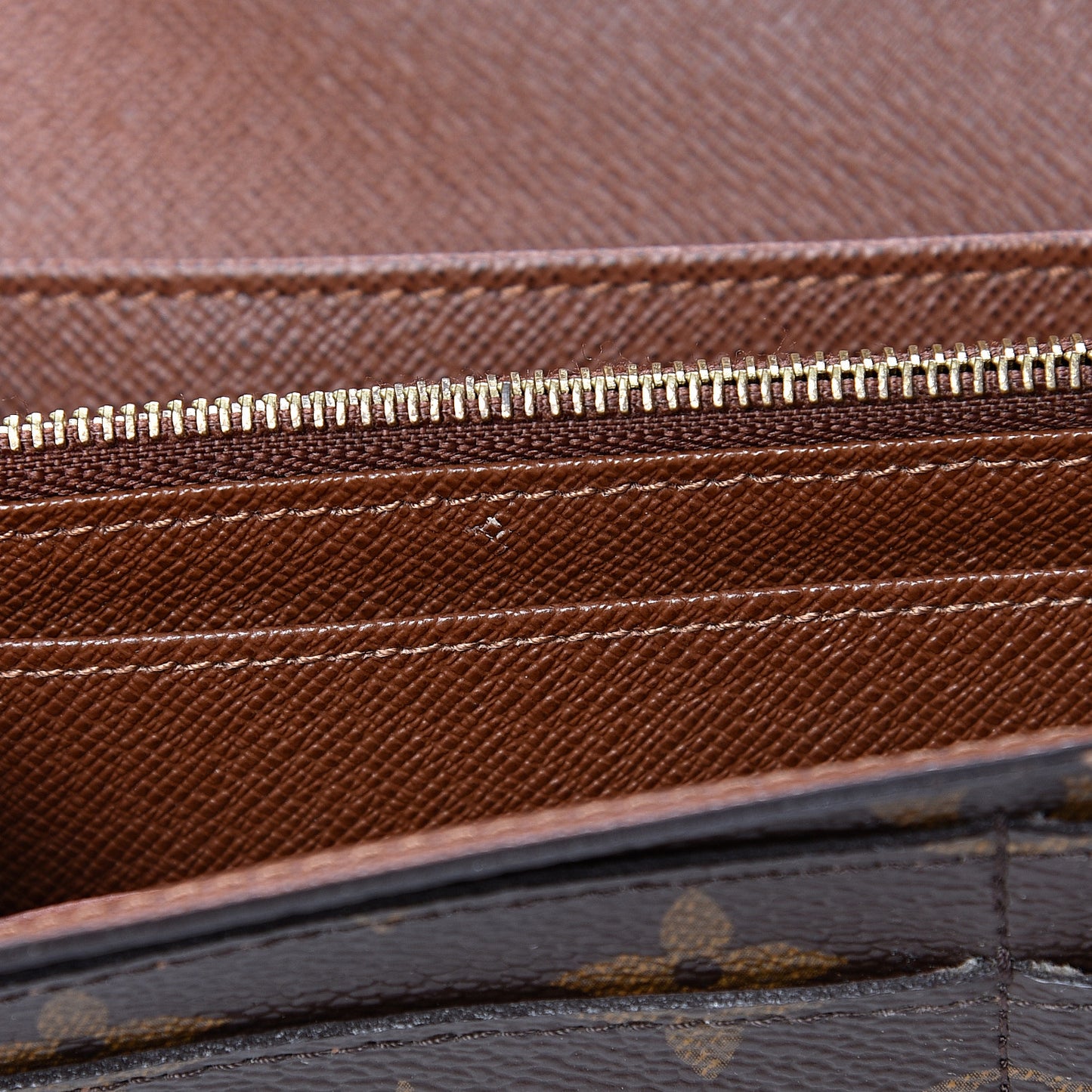 Monogram Sarah Wallet NM