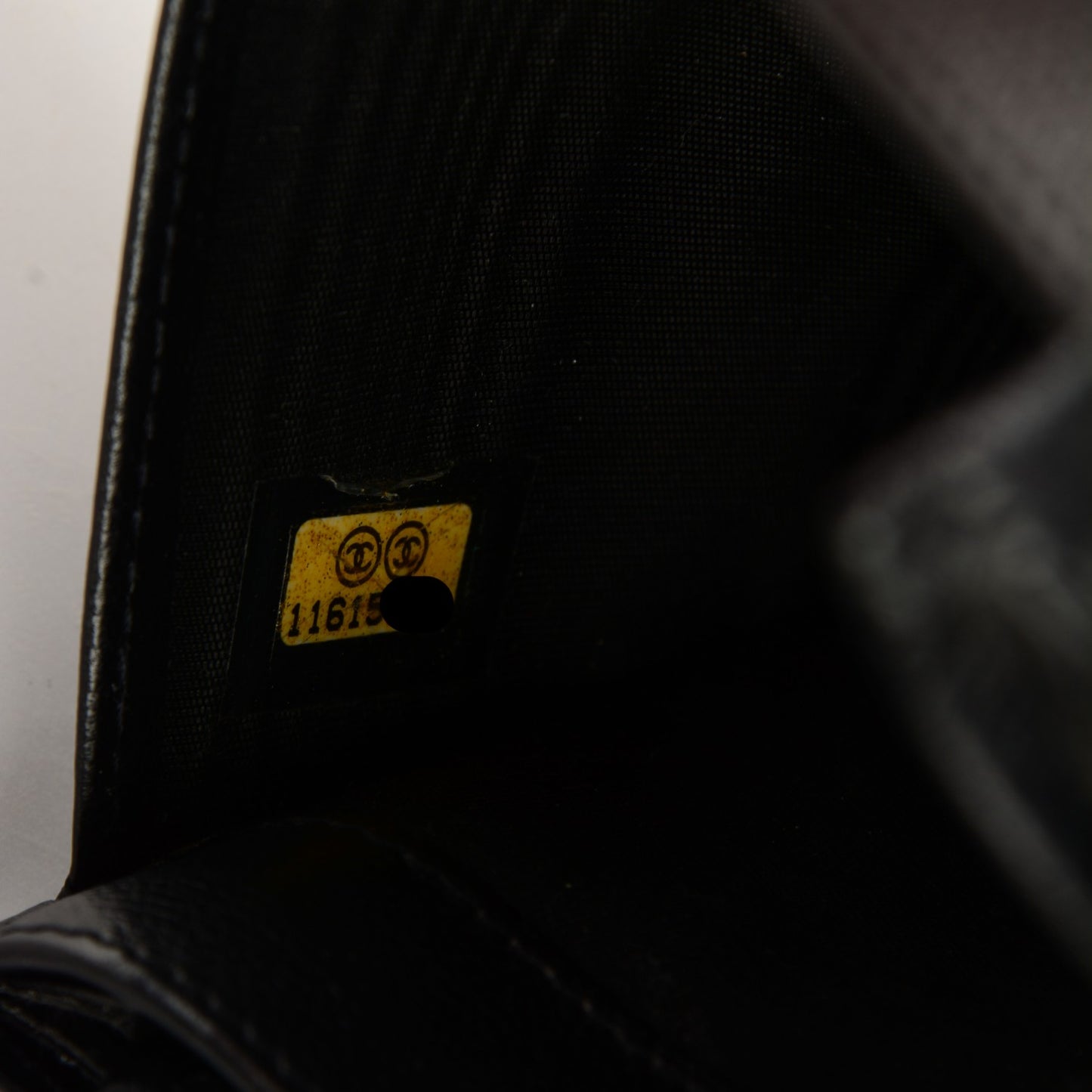 Grained Calfskin CC Button Yen Wallet Black