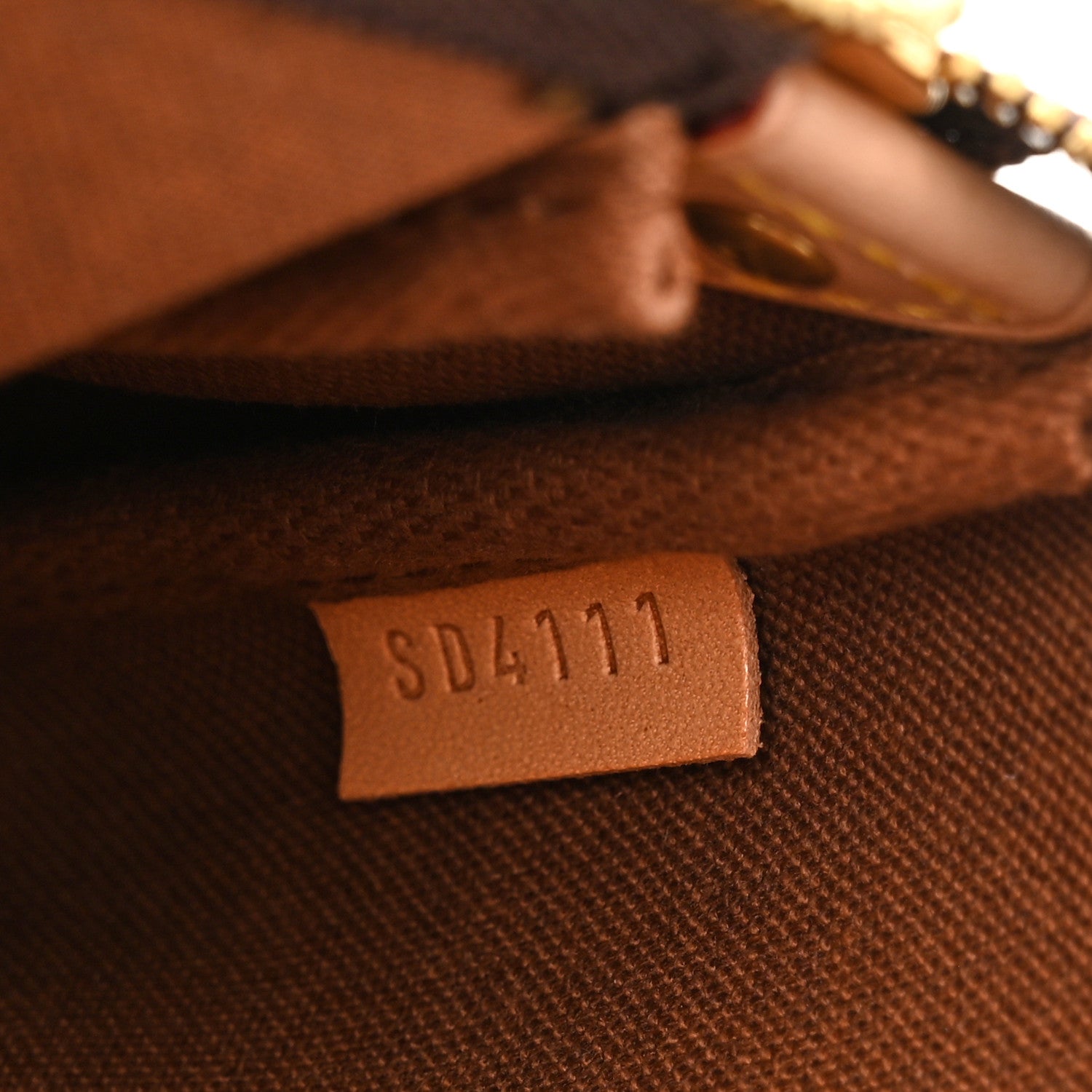 Louis Vuitton Monogram Eva Clutch 7 of 11