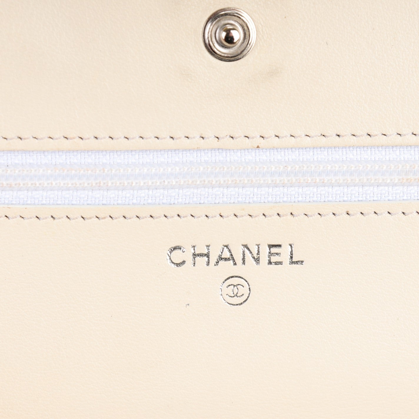 Chanel Caviar Sevruga Wallet On Chain WOC White 6 of 8