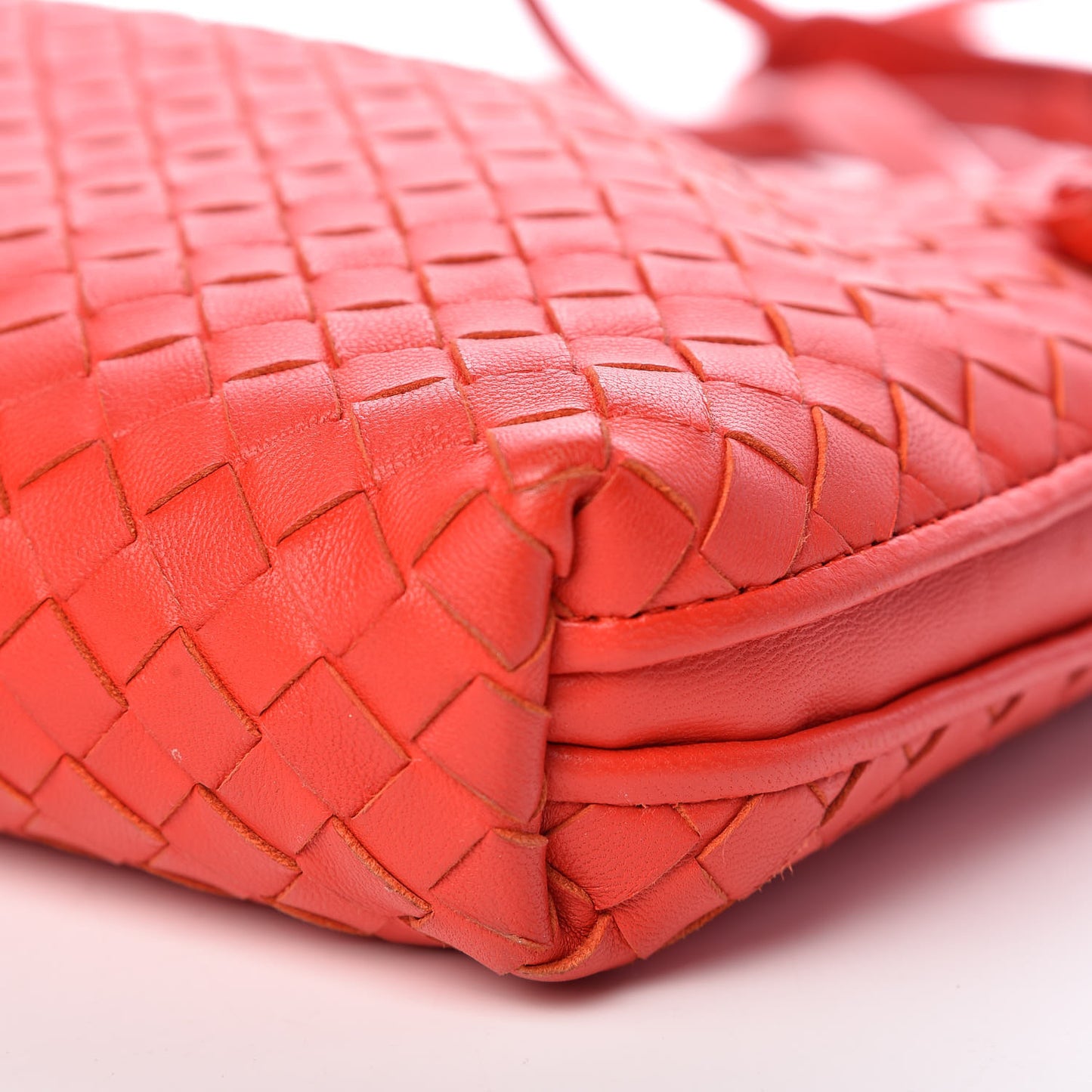 Nappa Intrecciato Nodini Crossbody Messenger Red