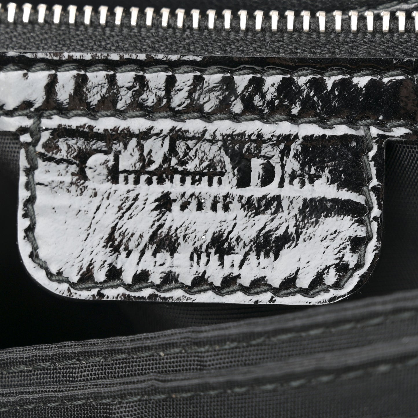 Patent Cannage New Lock Flap Black
