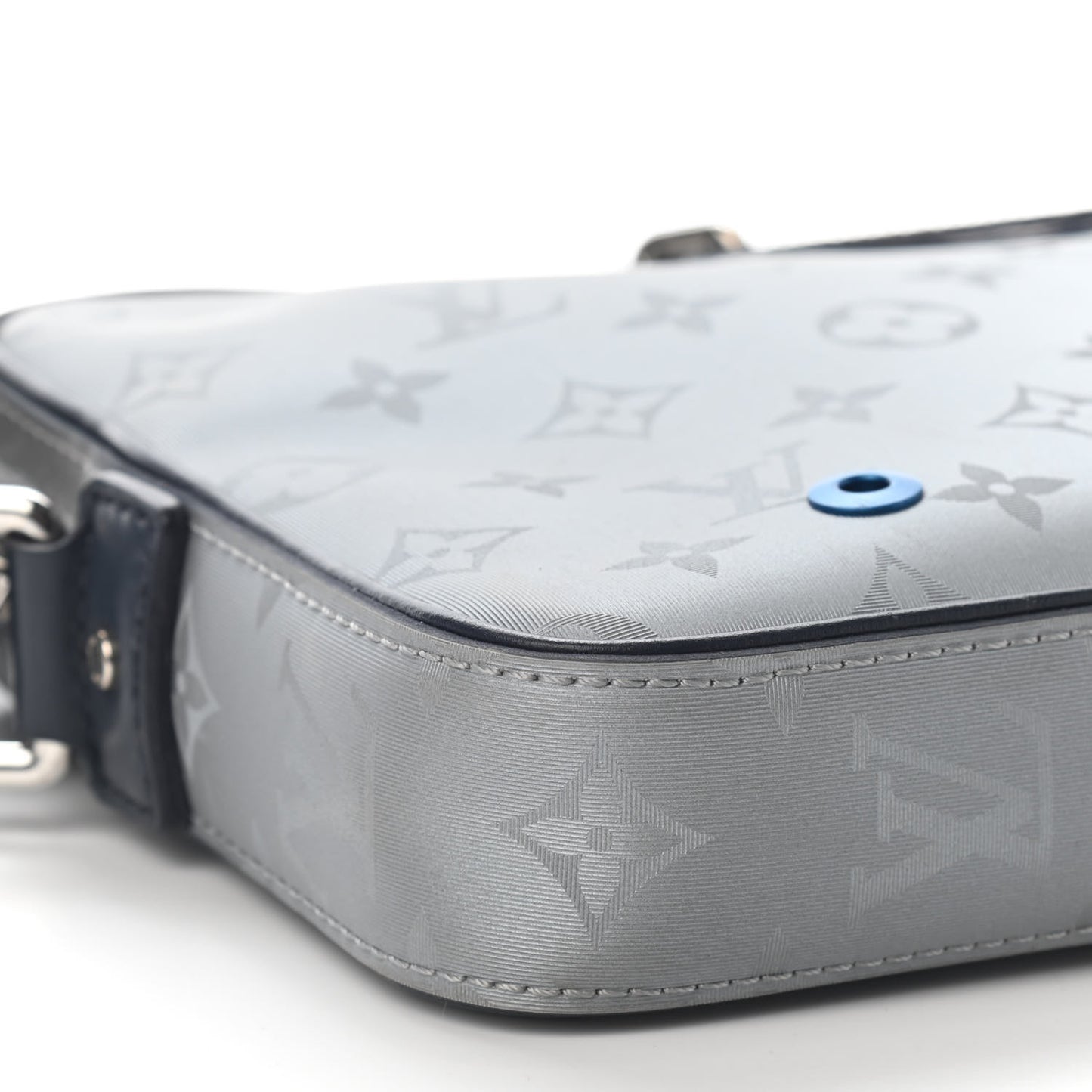 Monogram Alpha Messenger Satellite Silver