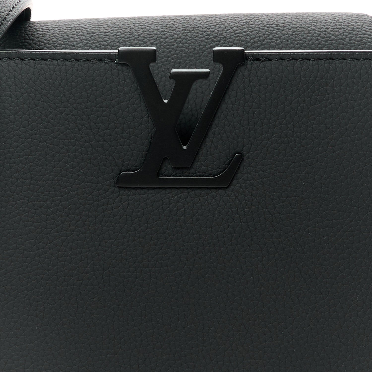 Louis Vuitton Taurillon Capucines East West MM Matte Black 7 of 9